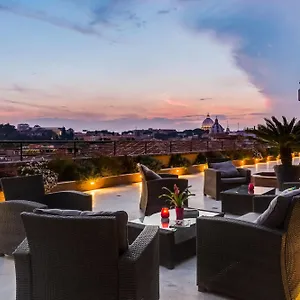 Navona Queen Rooftop 2*, Roma Italia